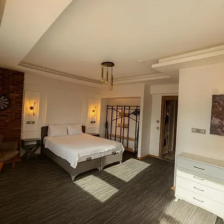 Guestport No 2, Luxury 70 M2 With Balcony *