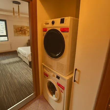 Daire Guestport No 2, Luxury 70 M2 With Balcony